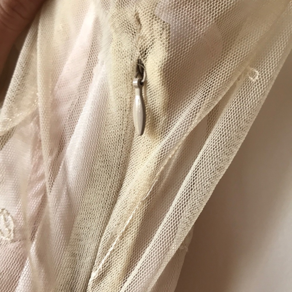 Anthropologie sheer embroider blouse. - Picture 7 of 11